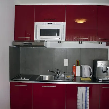 Unique Serviced Living @ Sbb Station