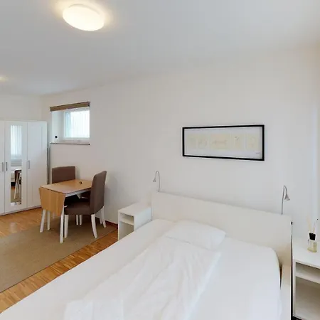 Unique Serviced Living @ Sbb Station * Basel