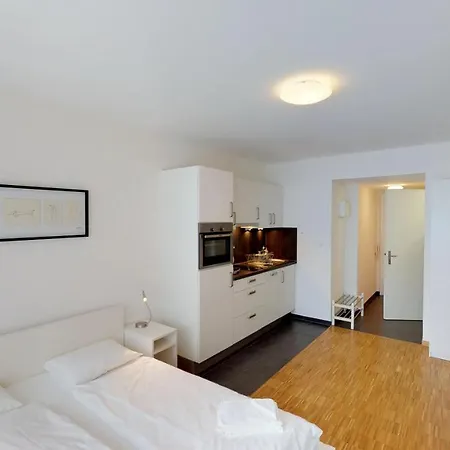 Apartment Unique Serviced Living @ Sbb Station