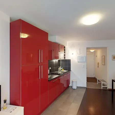 Apartment Unique Serviced Living @ Sbb Station
