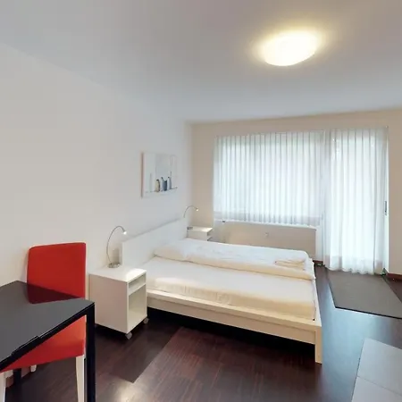 Unique Serviced Living @ Sbb Station *